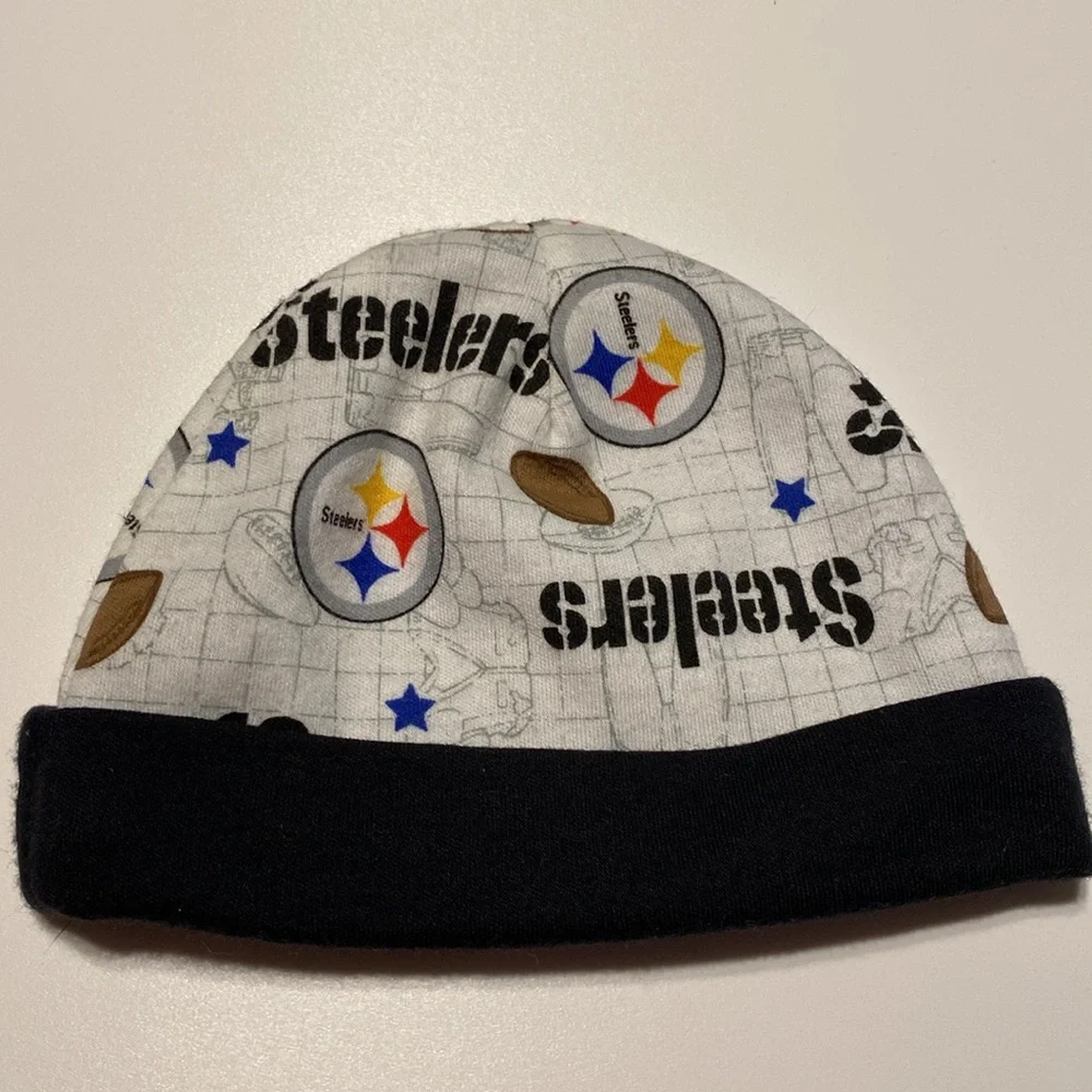 NFL team Pittsburgh Steelers Baby Newborn hat 0 to 3 months LIKE NEW embroidered